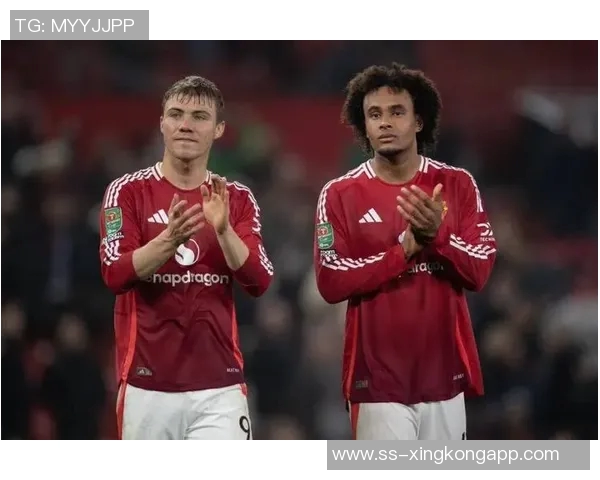 曼联官方宣布利桑德罗齐尔克泽与多名青训球员共同参与卡灵顿训练